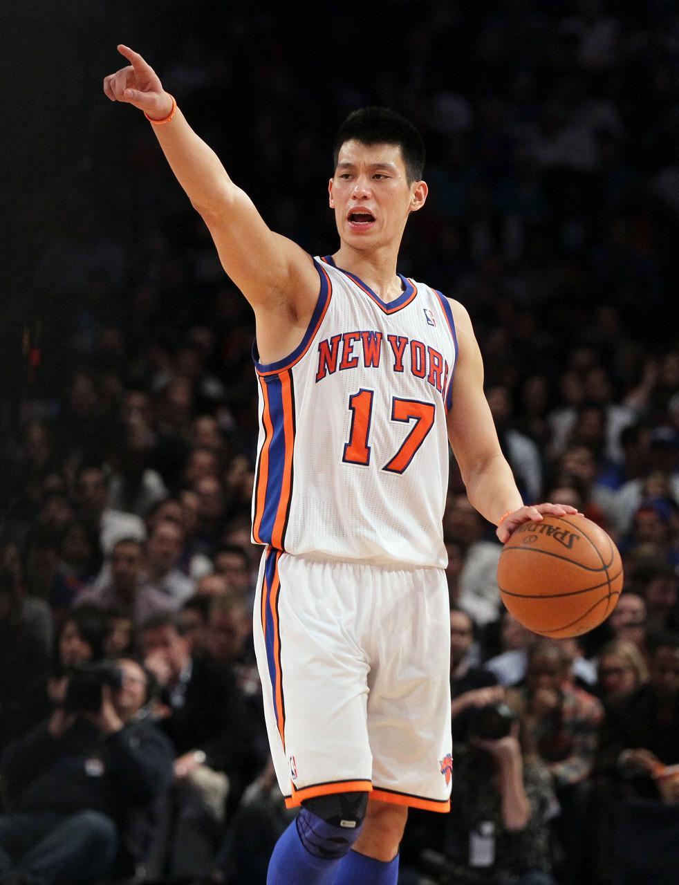 回顾林疯狂:对德隆砍25分开启 战科比轰38分&3分绝杀猛龙到高潮