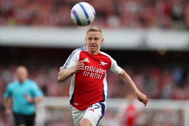 九游体育app的多平台支持-记者：津琴科在阿贾克斯的体检推迟，俱乐部正讨论永久转会